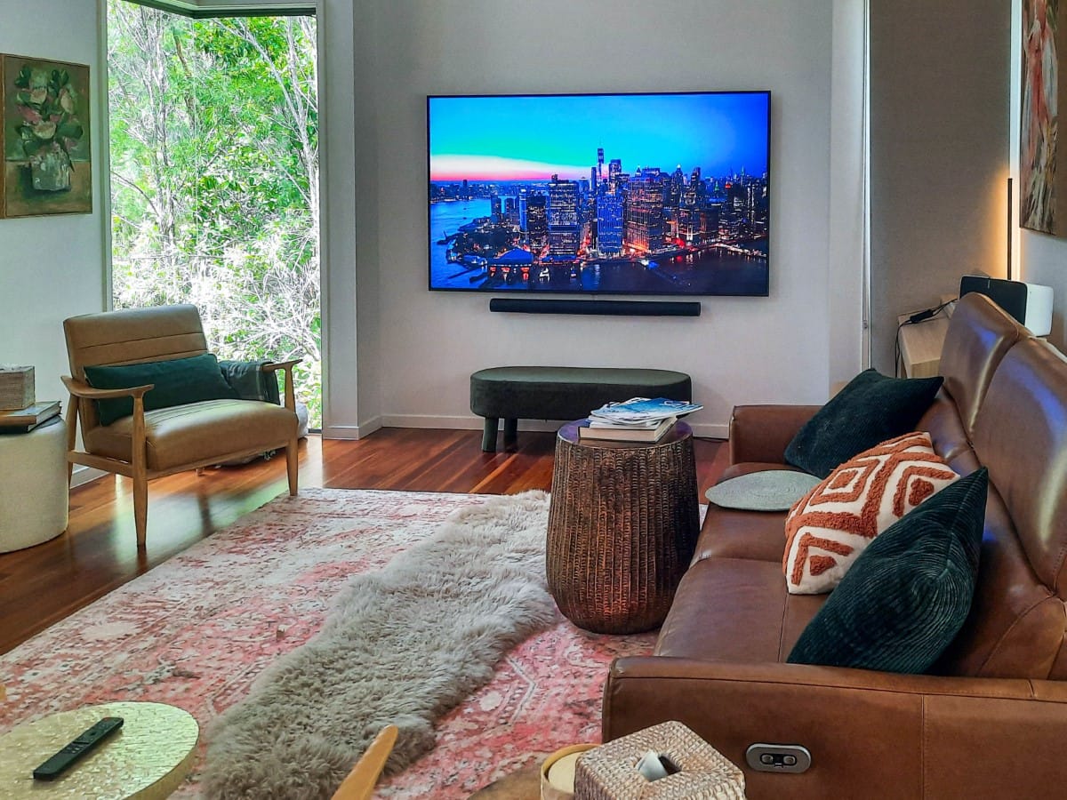 TV & Soundbar wall-mounted, Noosa Northshore