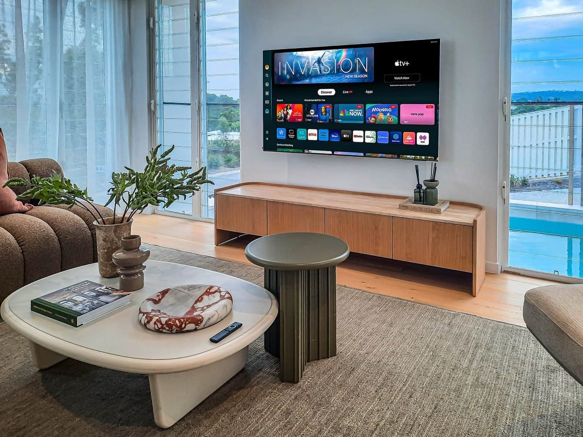 TV install to wall, SLSC Prize Home, Peregian Springs